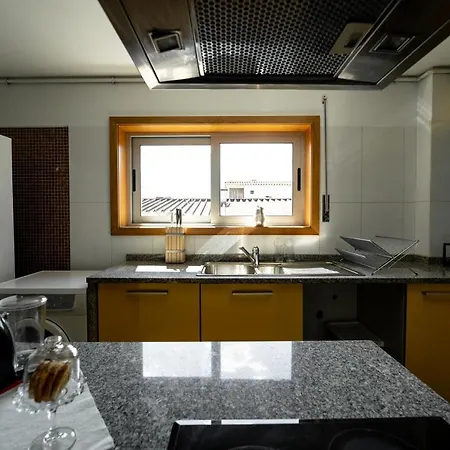 Duplex Bento Junior - T5 Ideal Familias - Apartment Braga